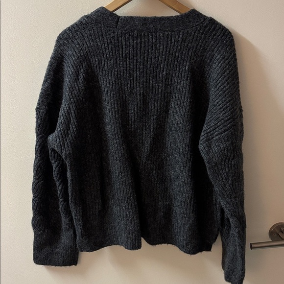 Abercrombie & Fitch Charcoal Cardigan - Picture 4 of 4